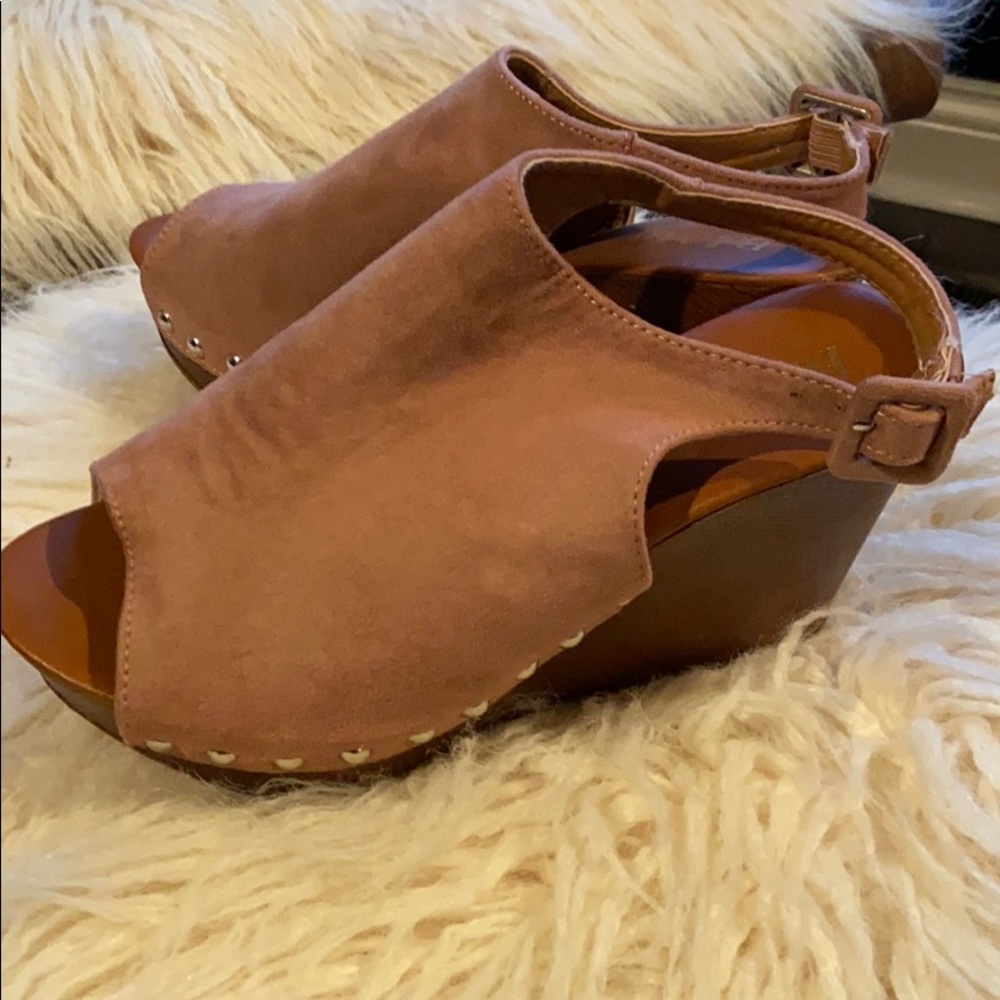 Wedge sandal